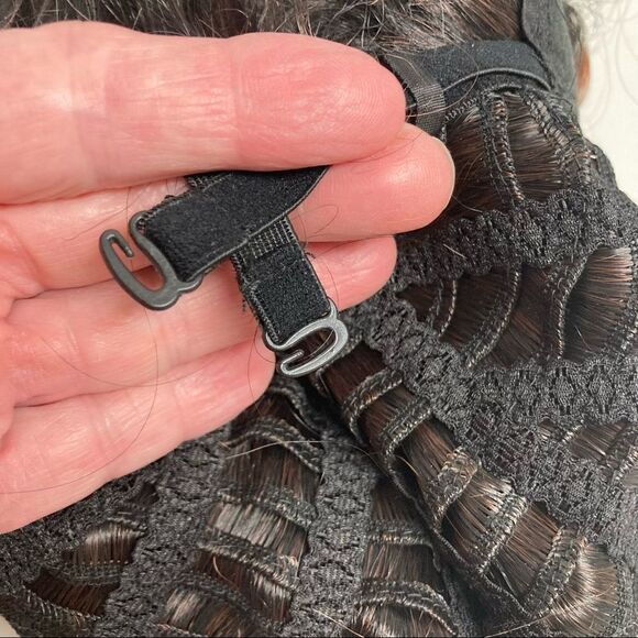 Synthetic Wig Women’s Curls New Without Tags Dark Brown with reddish ends - Picture 6 of 11